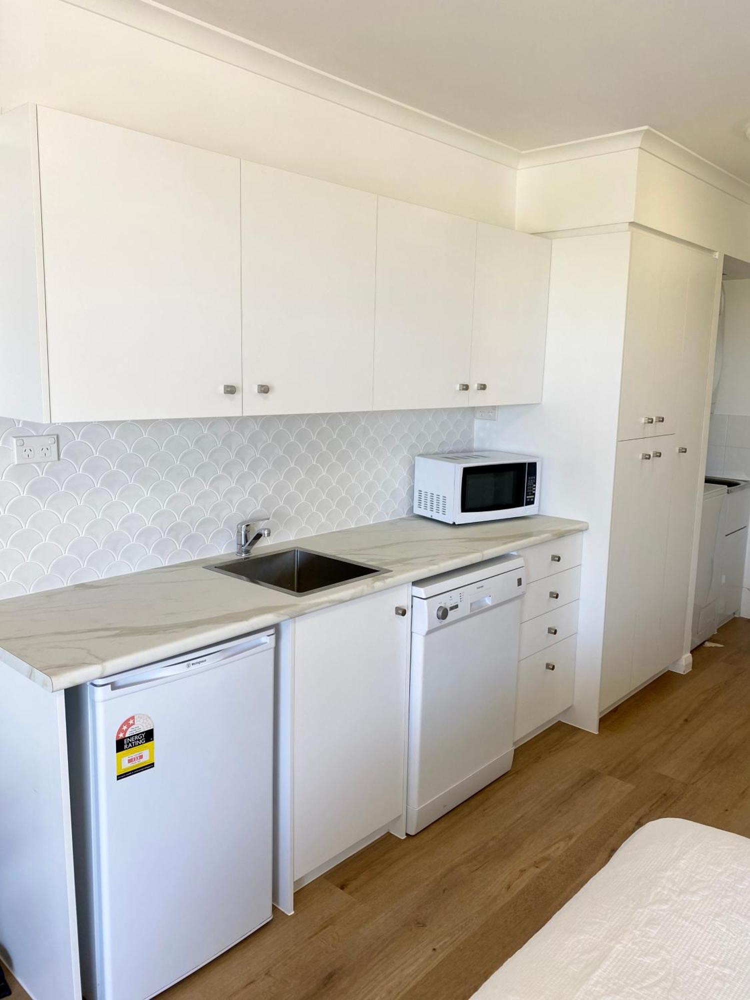 Resort Queen Studio At Alex Beach Resort 알렉산드라헤드랜드 외부 사진